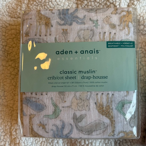 2 NWT Crib sheets - Picture 2 of 5